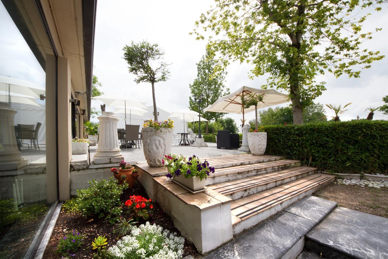 Hotel Olympic Kosher Holidays Sirmione Exteriér fotografie